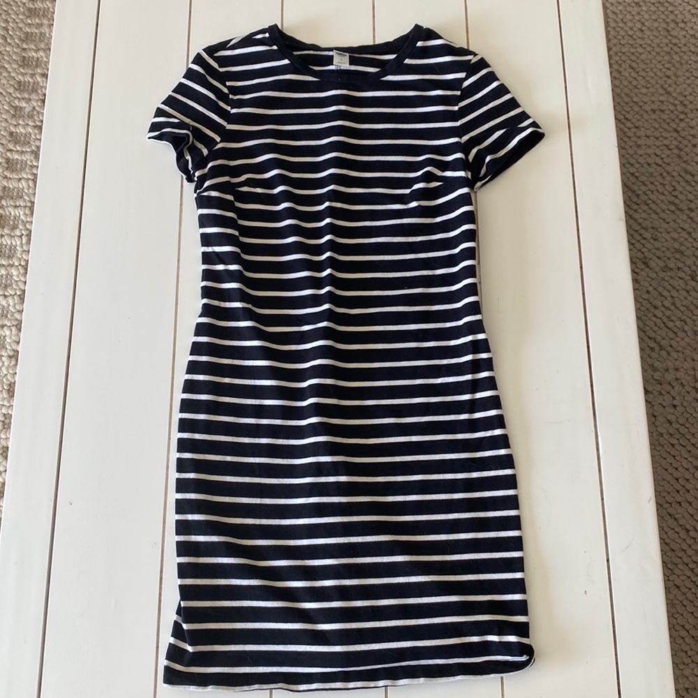 Black and White Striped T Shirt Dress